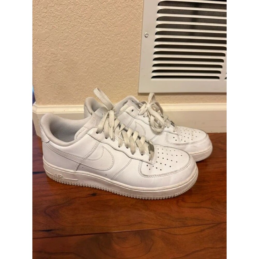 Nike Air Force 1 Triple White Sneakers Women’s 10
